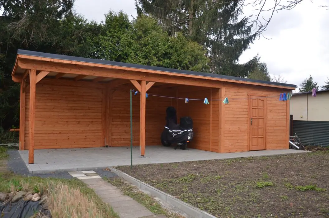 Wiata garażowa (carport)